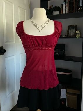 Women's Red Scoop Neck Lace-Trim Top